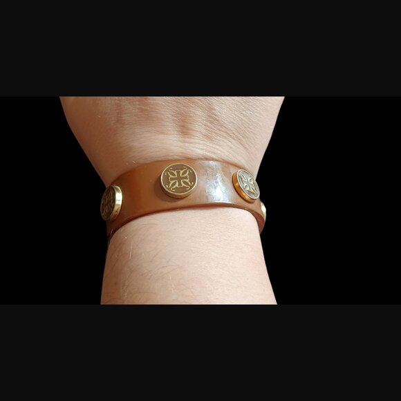 Rustic Cuff Brown Genuine Leather Logo Stud Bracelet 8.5 - Picture 1 of 6